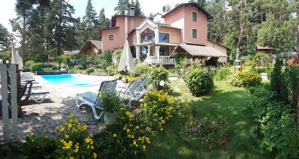Vila Kalvachevi Tsigov Chark Buitenkant foto